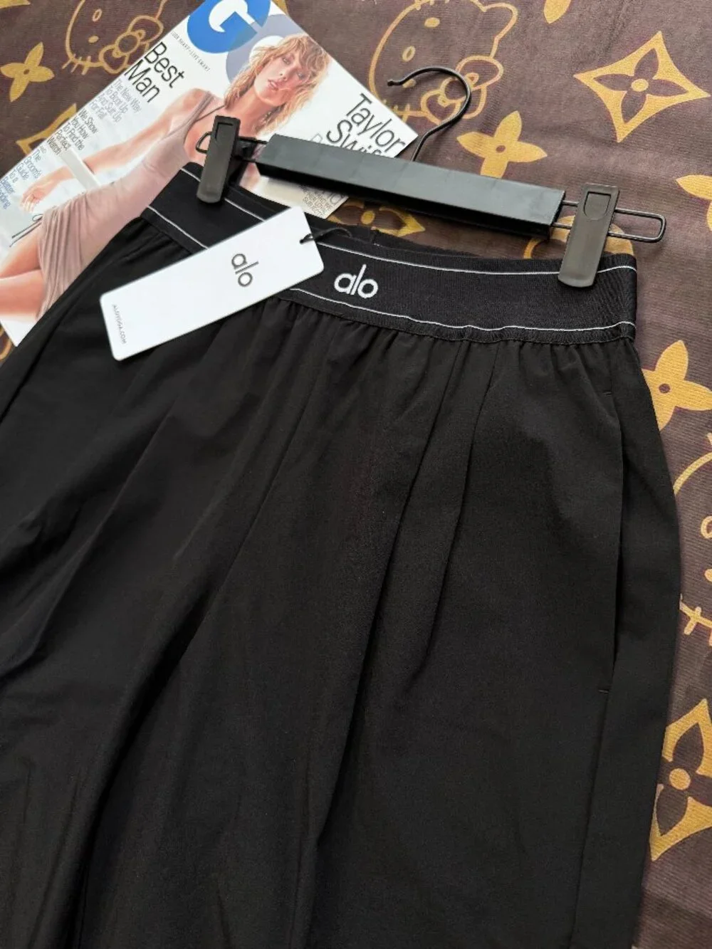 NWT ALO Yoga Suit Up Trouser Black (Regular)🧡❤ Quiet Luxury Wide Leg Pants